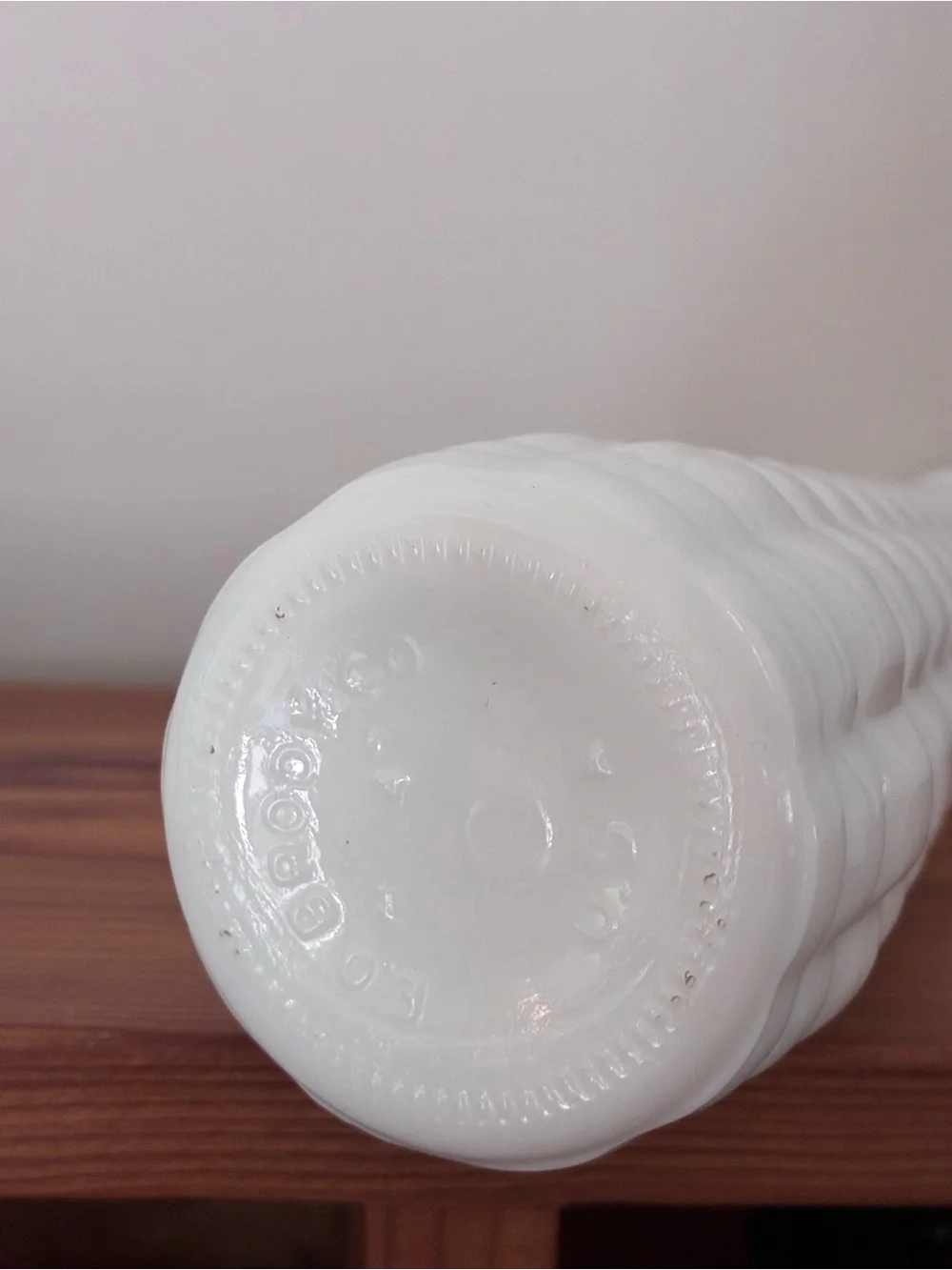 E.O.BRODY CO. MILK GLASS VASE